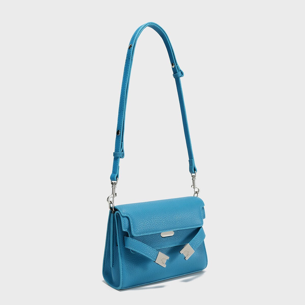 TOGO Leather Flap Crossbody Bag – Structured Envelope Purse with Metal-Tipped Straps