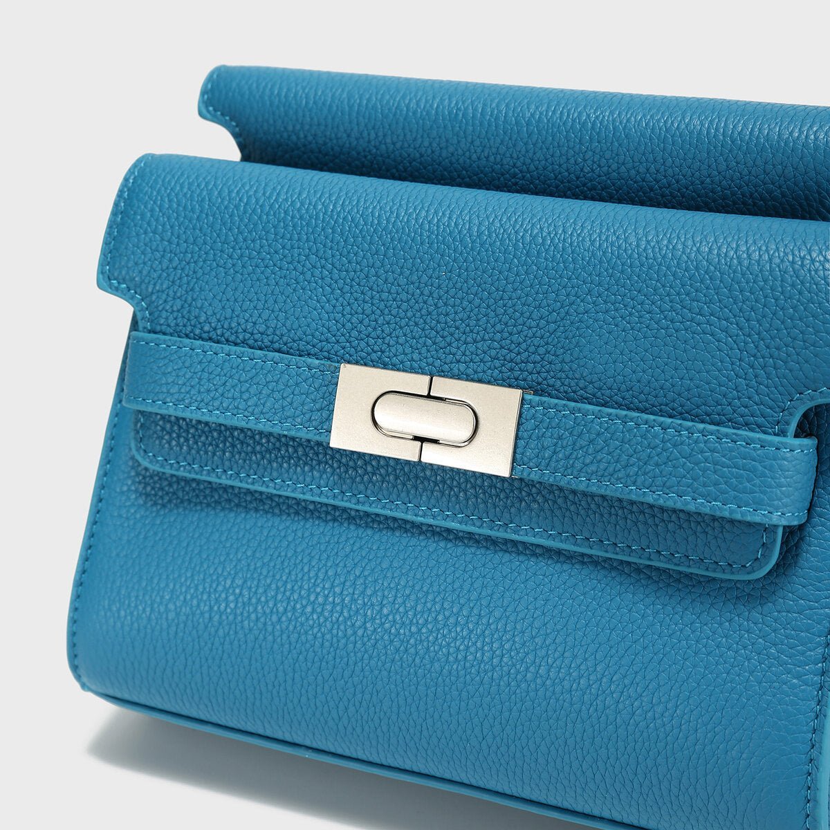 TOGO Leather Flap Crossbody Bag – Structured Envelope Purse with Metal-Tipped Straps