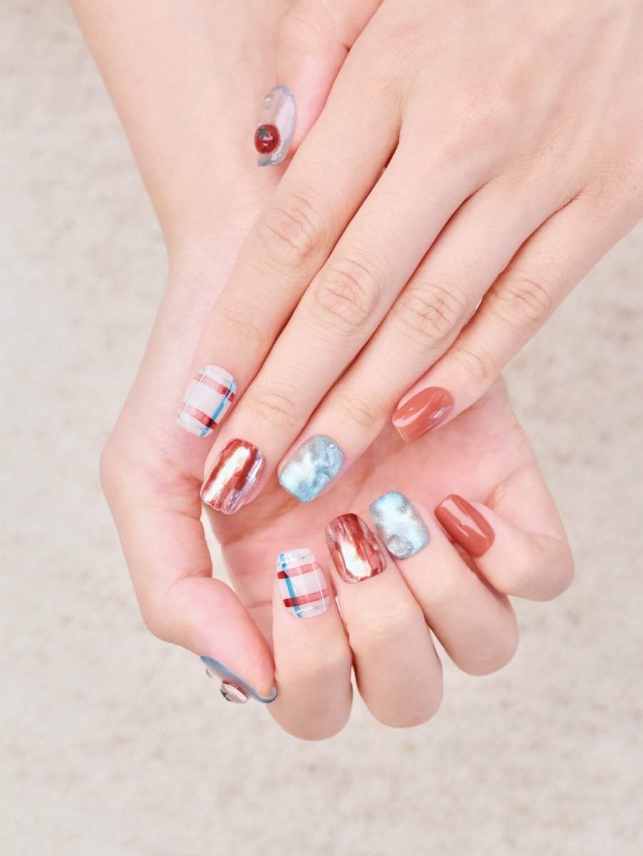 Tomato Girl 3D Press-On Nails