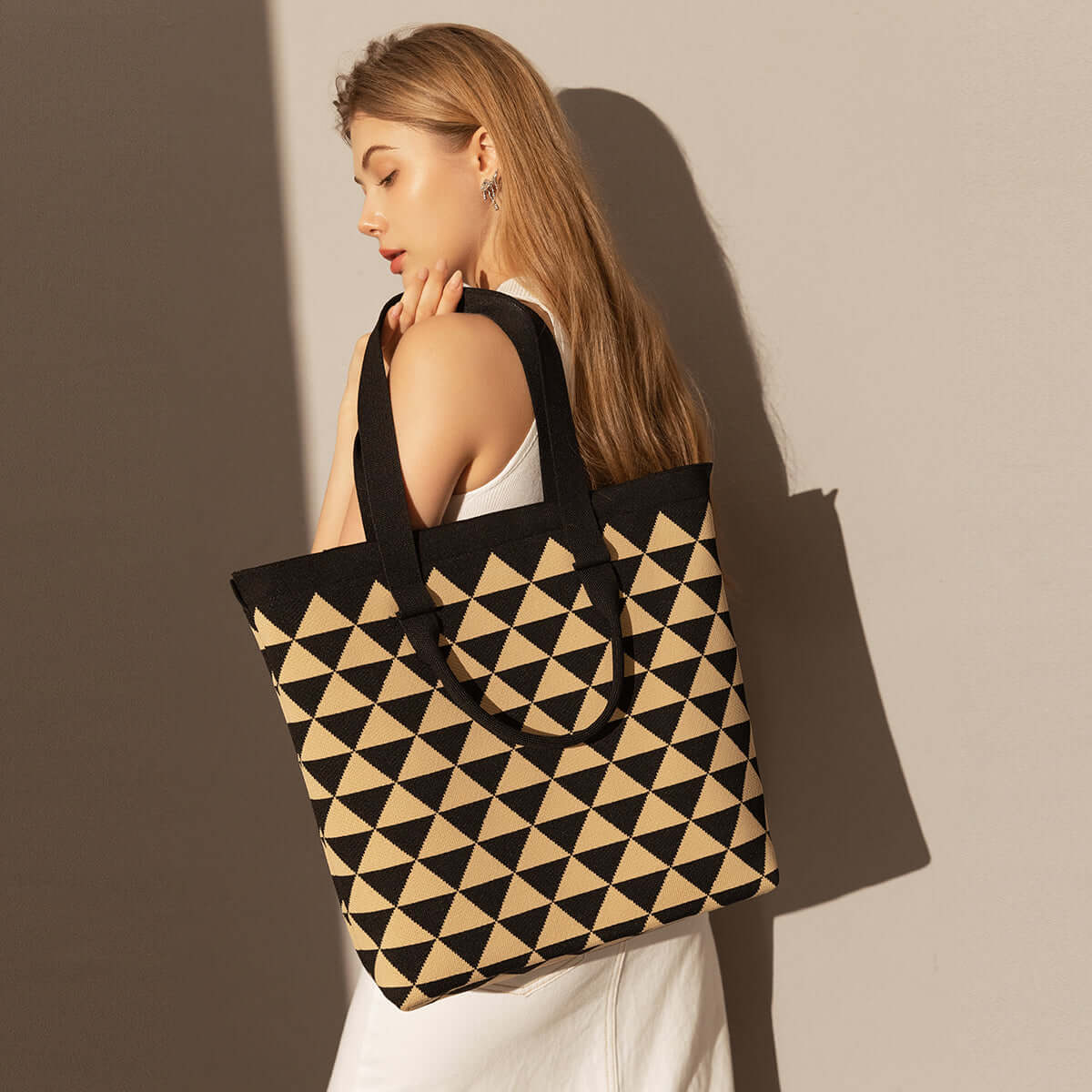 triangle checkered khaki canvas tote bag khaki 4