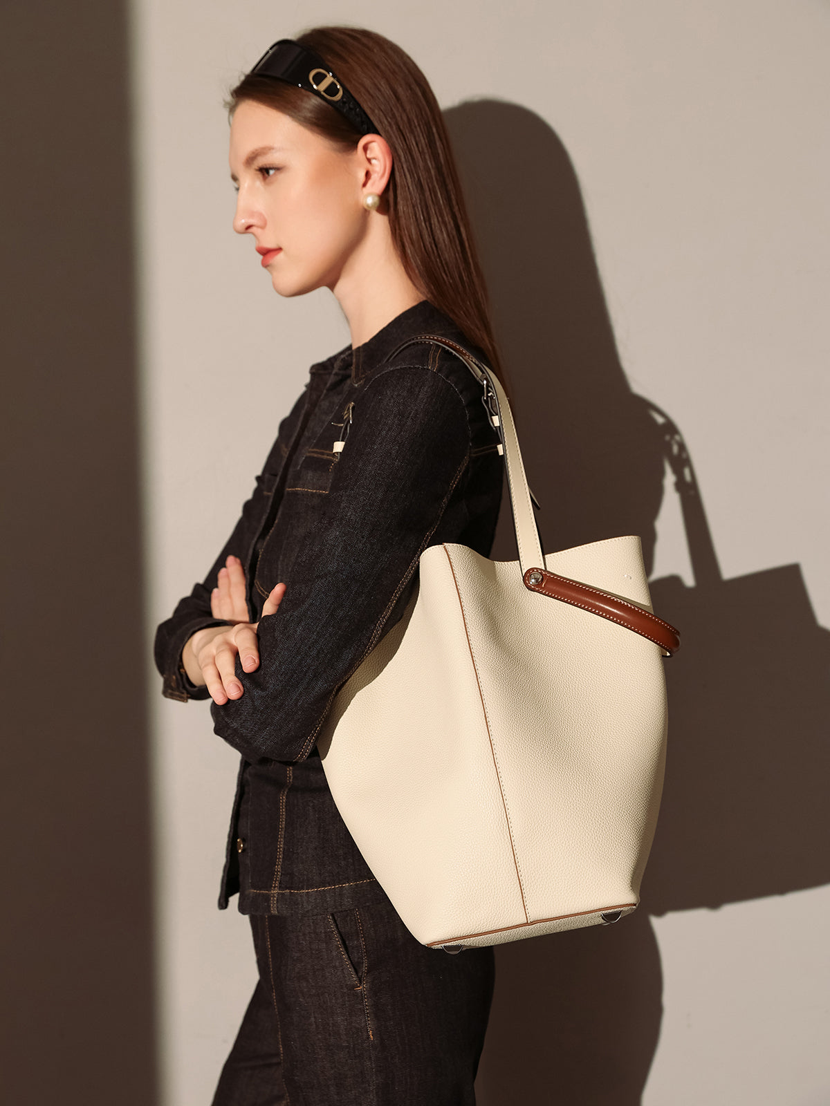 tropea trapezoid tote bag white 6