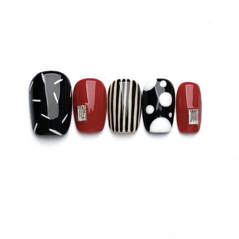 Turkish Nights Black Red Graphic Press-On Nails