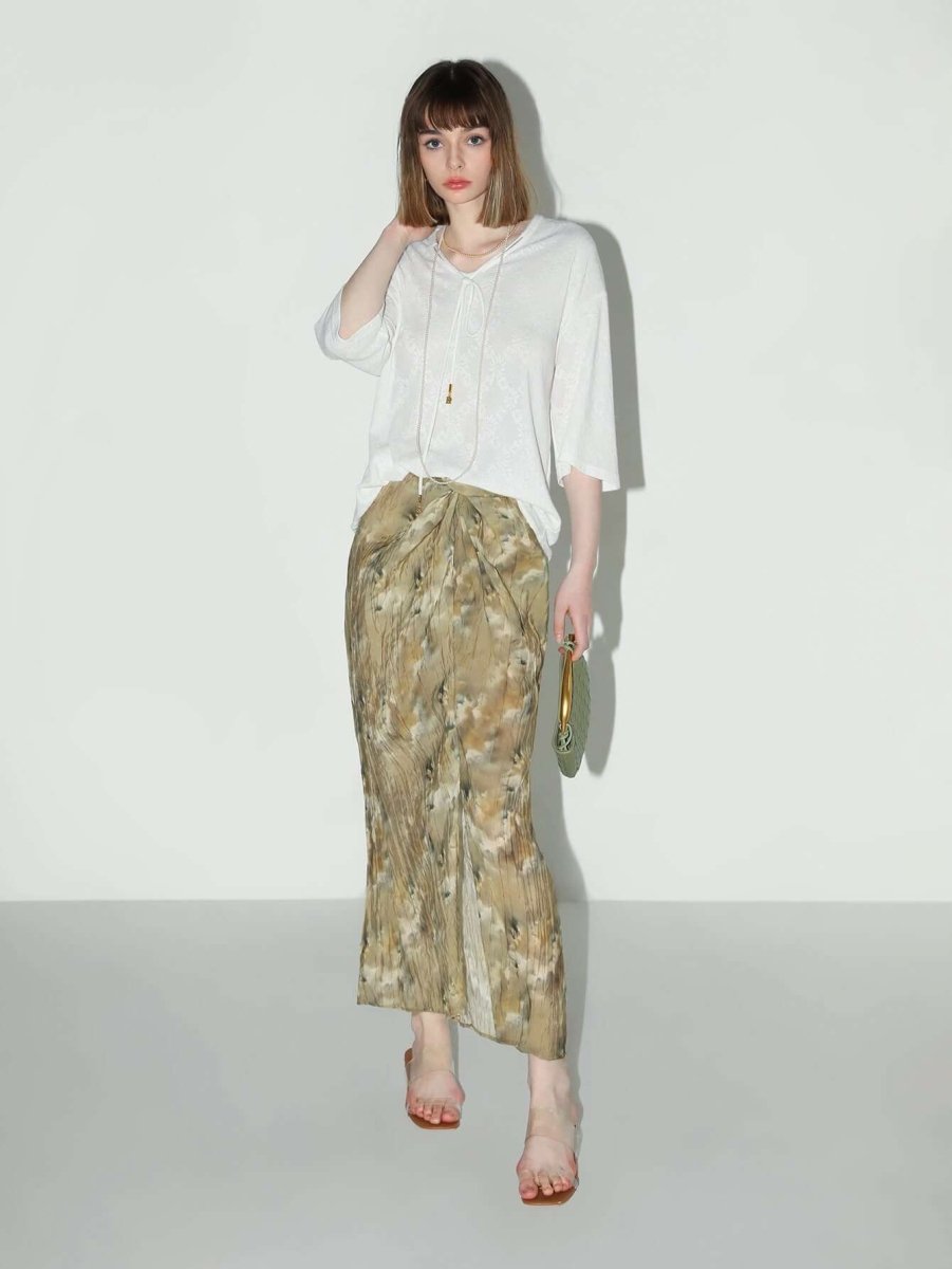 Twist - Knot Oil Painting Pleated Skirt - 0cm