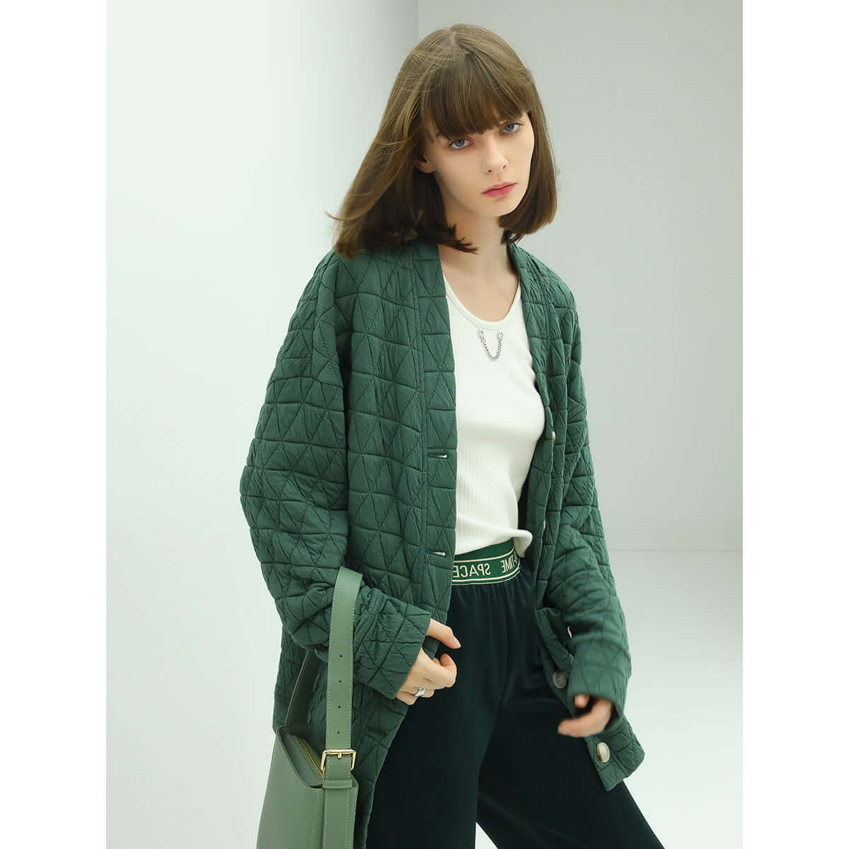 velvety collarless oversized quilted coat all green 2