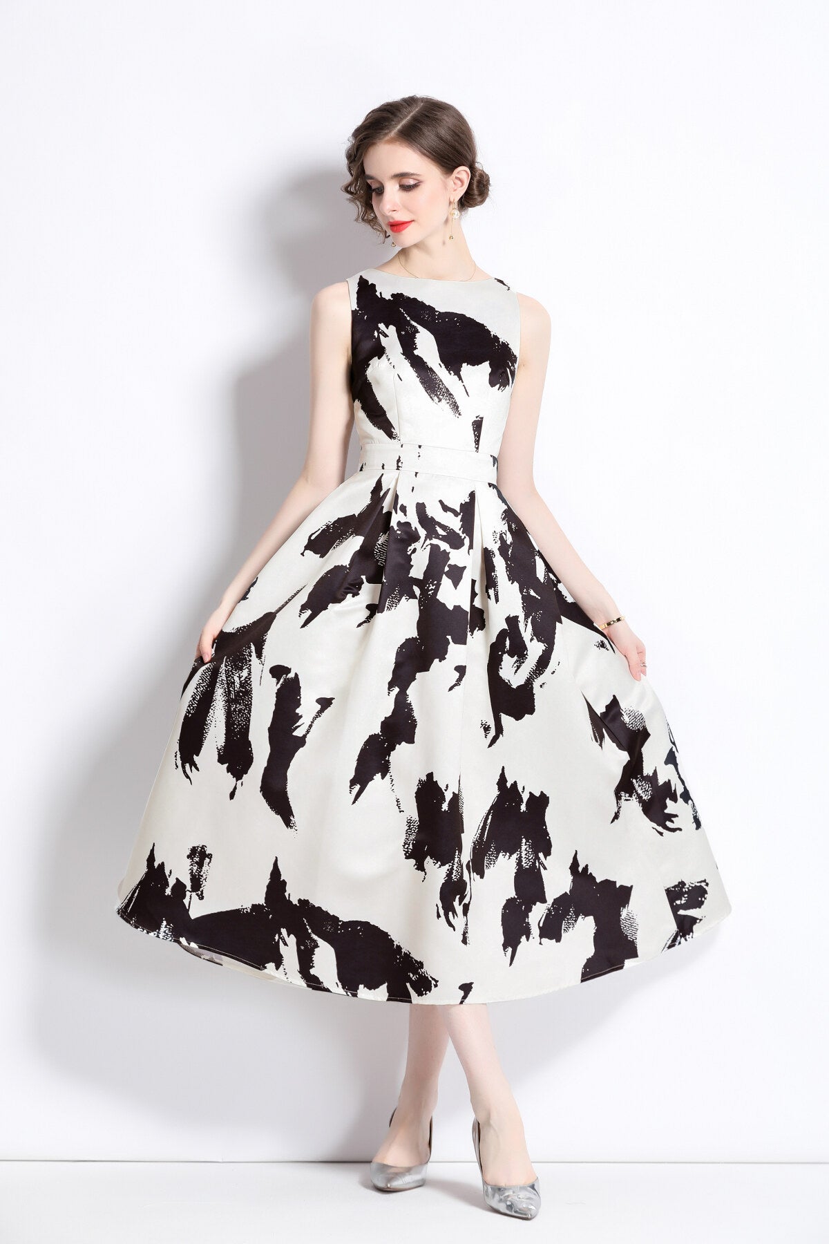 vibrant abstract fitted waist a line dress all black 3