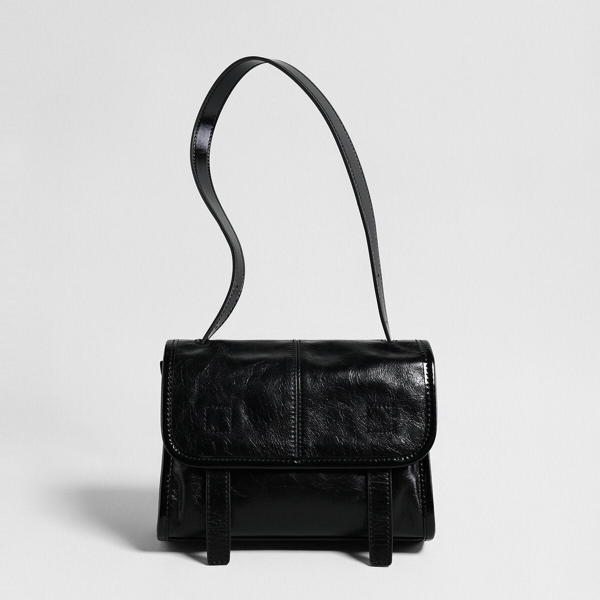 Vintage Glazed Calfskin Messenger Bag – Soft Leather Crossbody with Multi-Pocket Organization