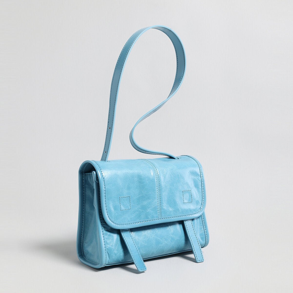 Vintage Glazed Calfskin Messenger Bag – Soft Leather Crossbody with Multi-Pocket Organization