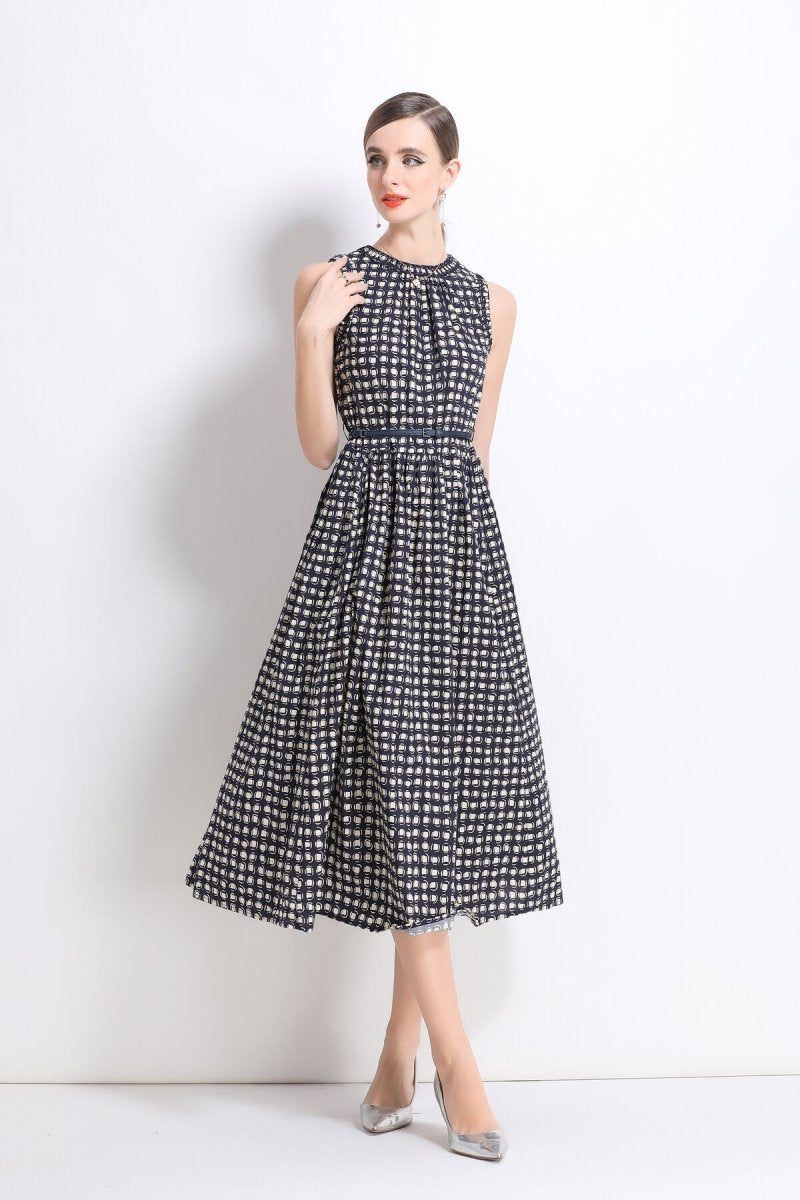 Vintage Checkered Sleeveless Midi Dress with Belt