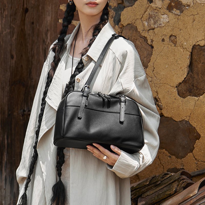 Vintage Leather Bowling Bag