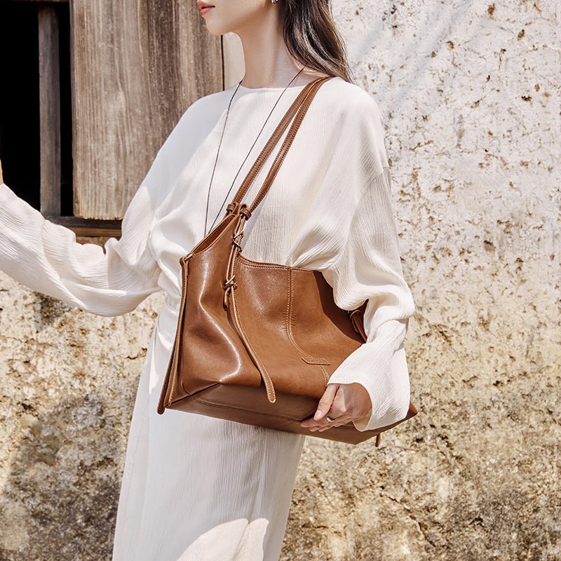 Vintage Leather Large Capacity Commuter Tote Bag
