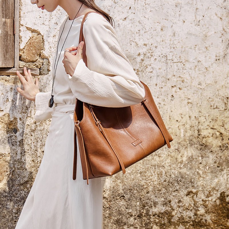 Vintage Leather Large Capacity Commuter Tote Bag