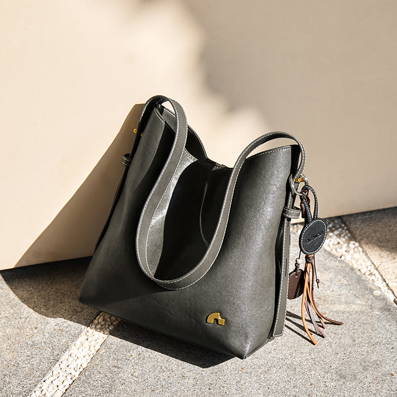 Vintage Leather Large Capacity Tote Bag