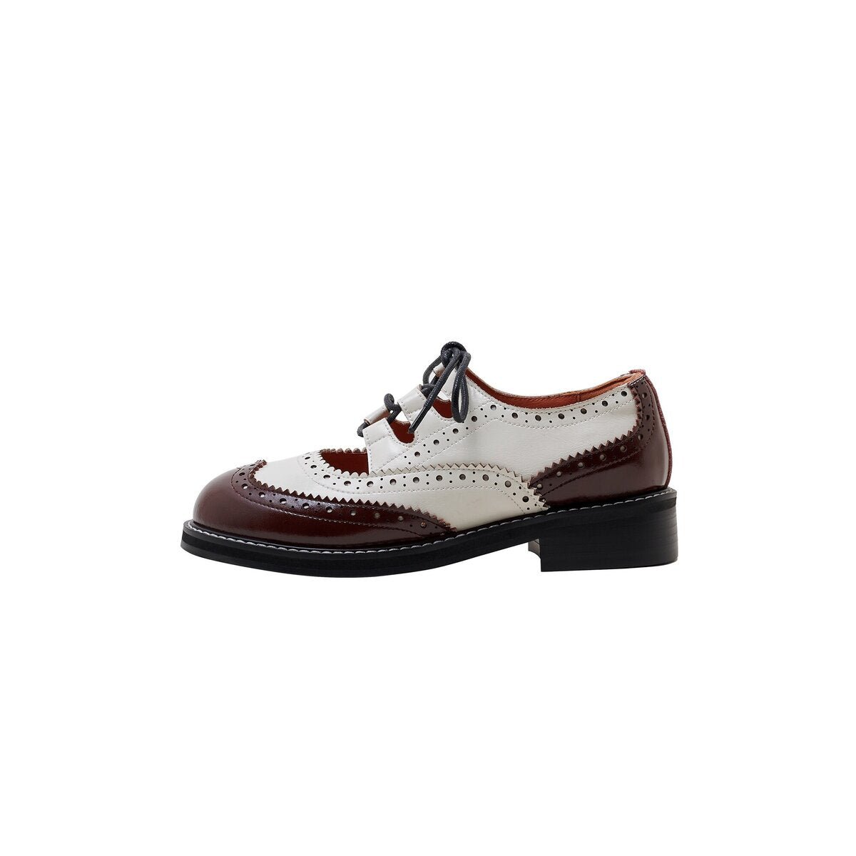 Vintage Two Tone Cutout Leather Brogue Oxfords