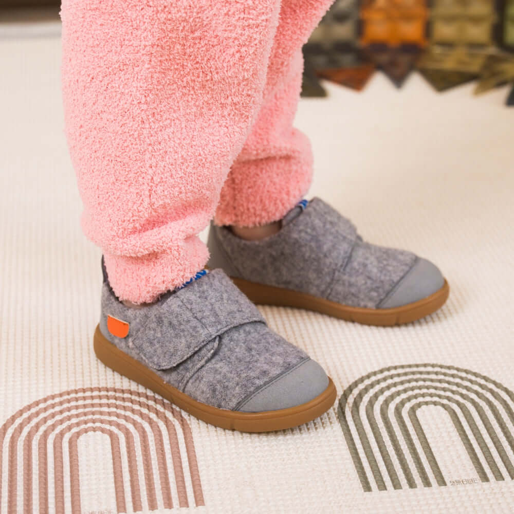 warm - wool - fleece - indoor - school - shoes_all_grey_6.jpg