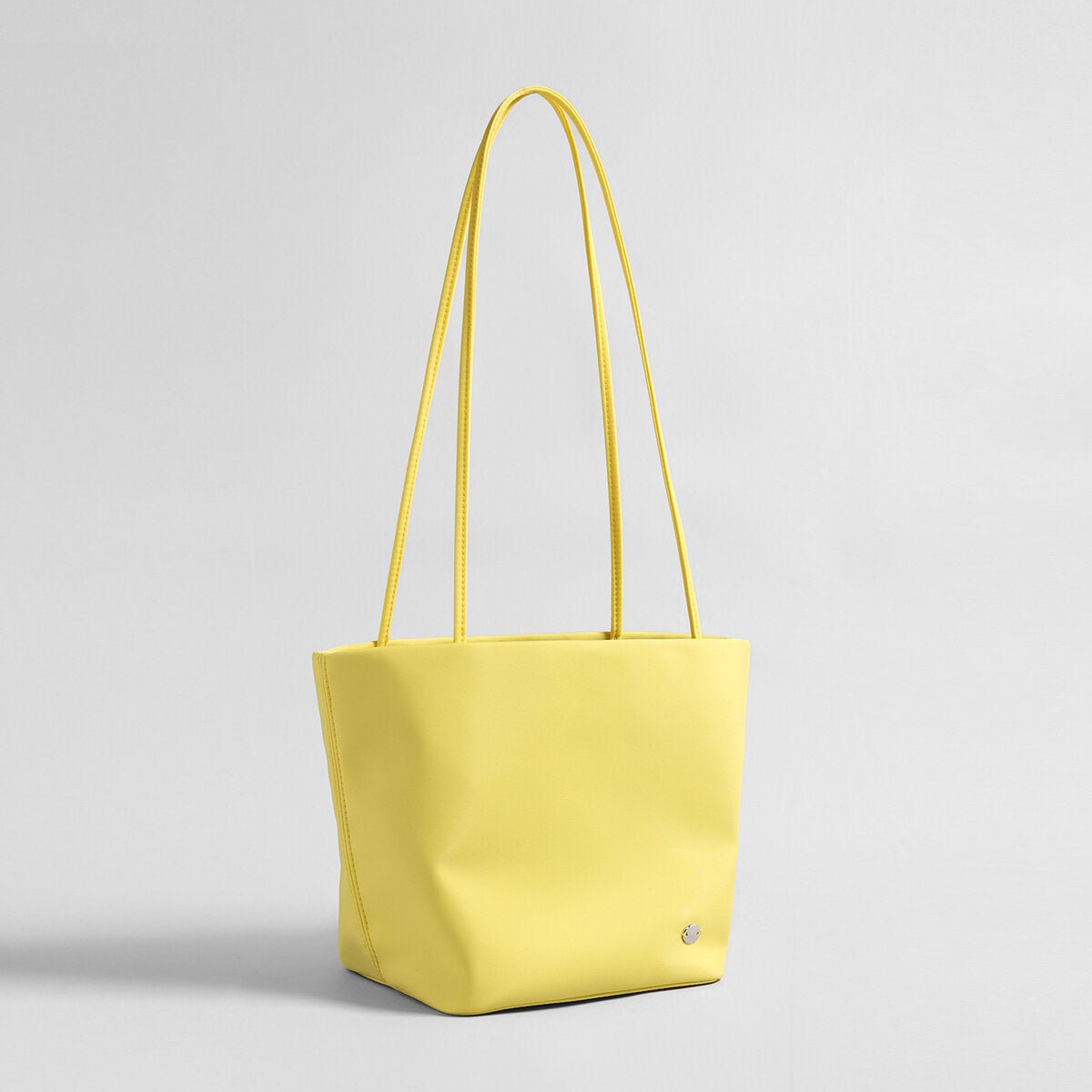 Waterproof Nylon Slouchy Bucket Tote – Minimalist Market Basket Shoulder Bag