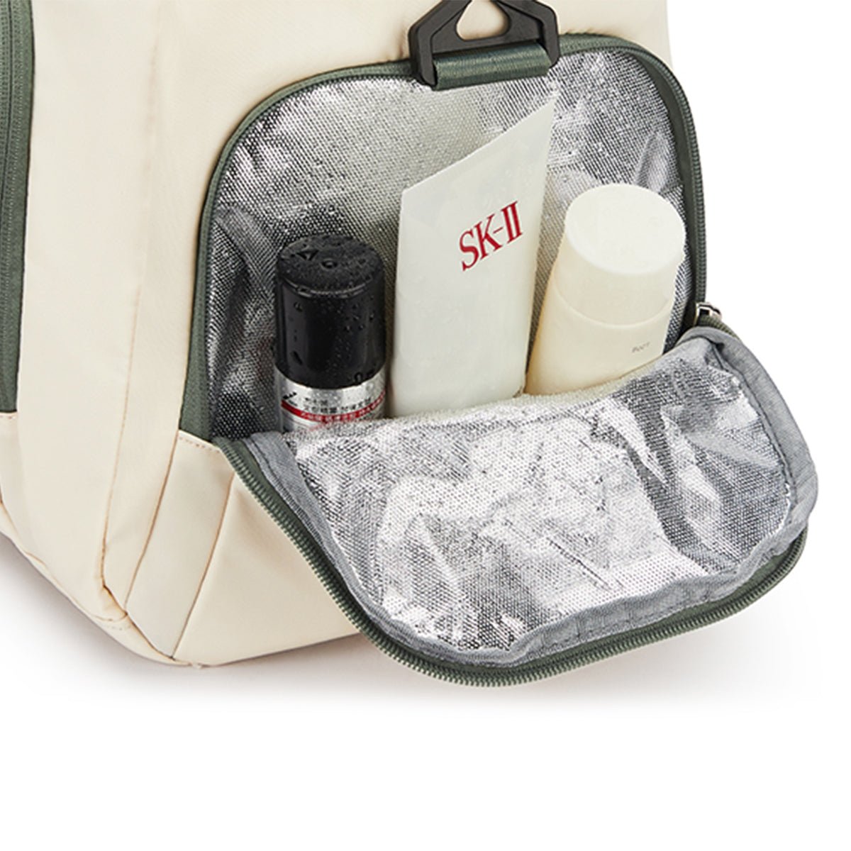 weekender - overnight - large - capacity - waterproof - gym - bag_white_6.jpg