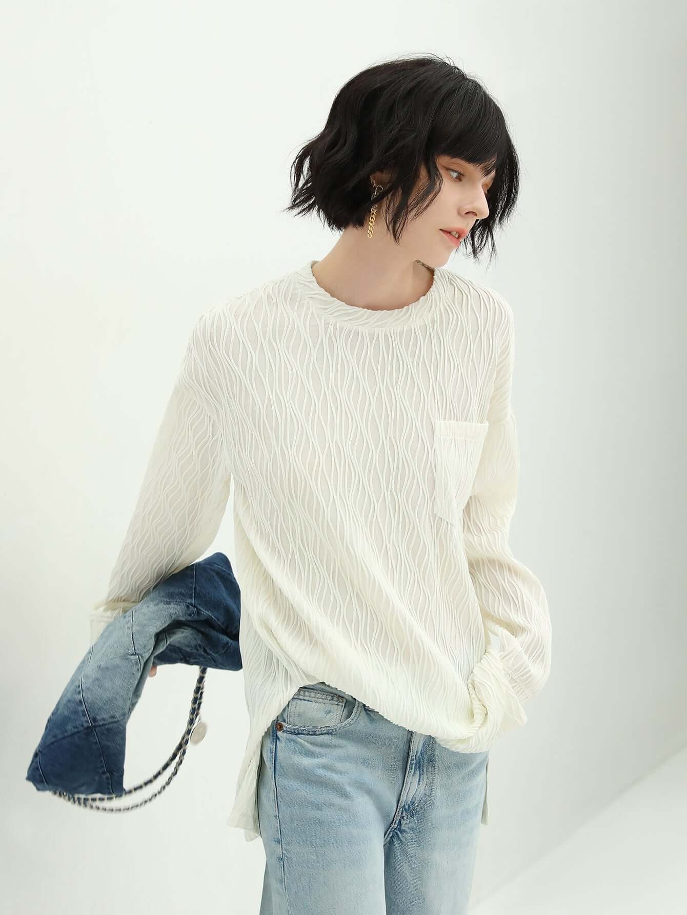 white textured t shirt all white 2