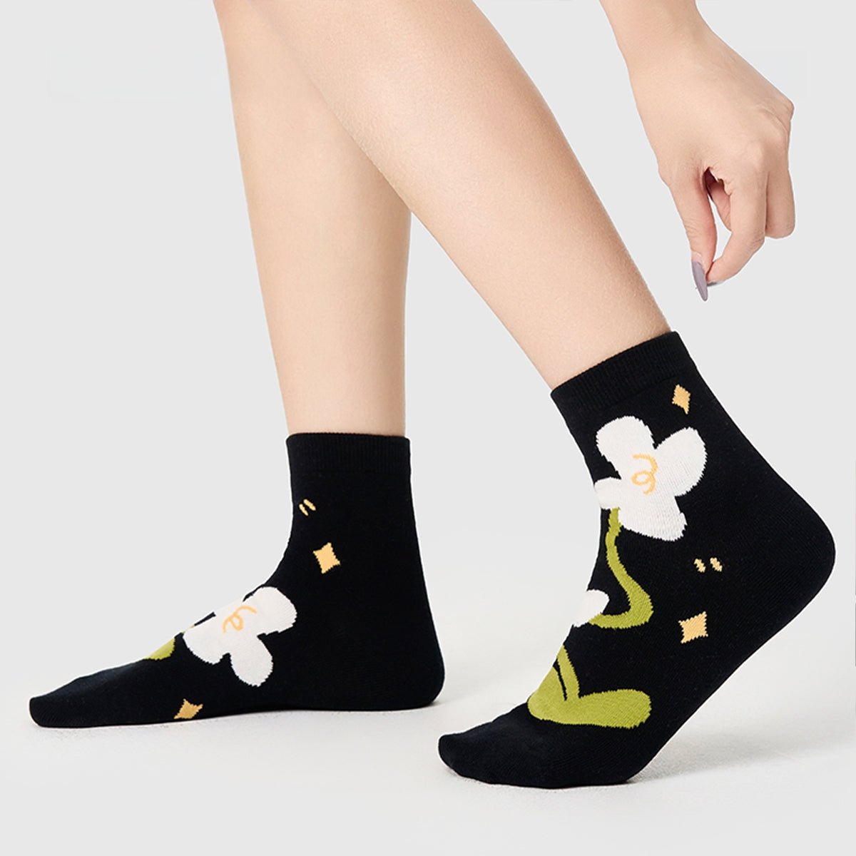 Women's Kawaii Pet Character Short Ankle Socks - 5 Pair Summer Set