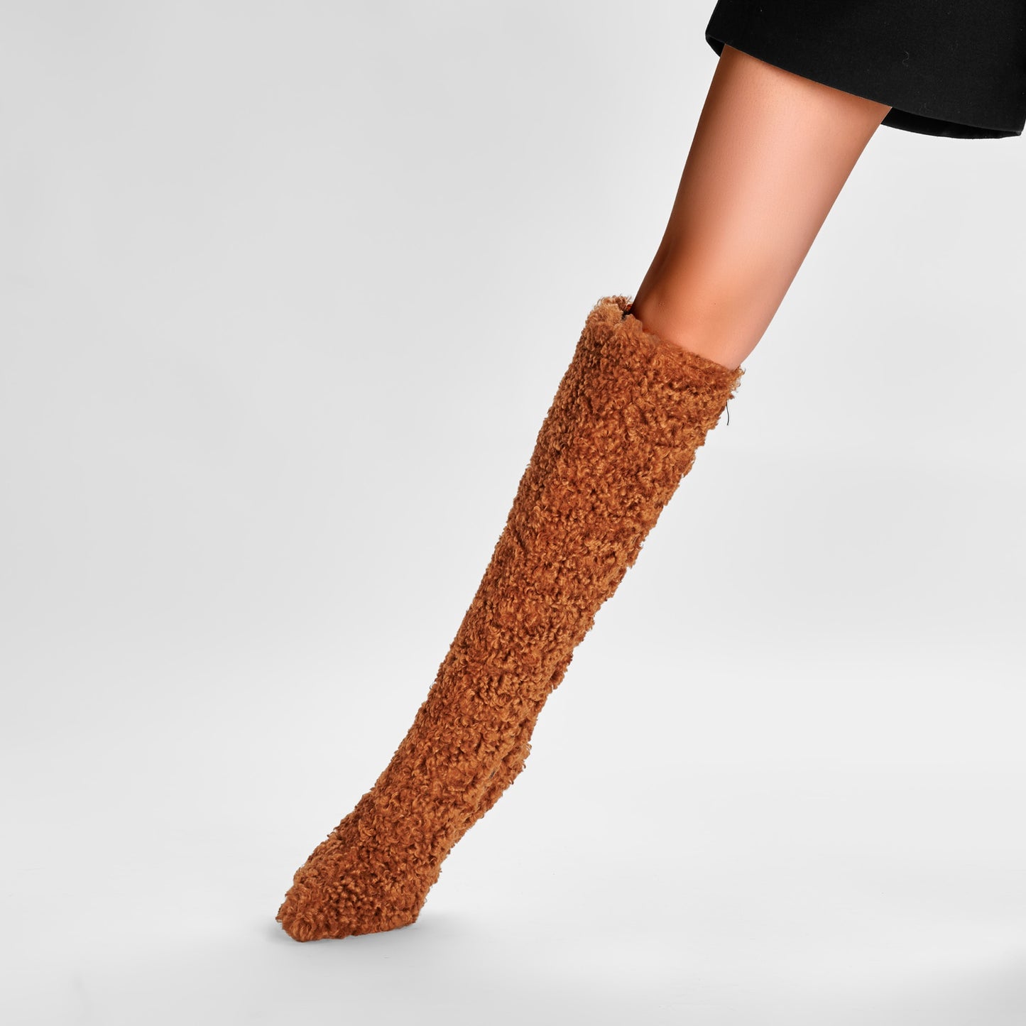wooly-pointed-toe-knee-high-boots_all_camel_9.jpg