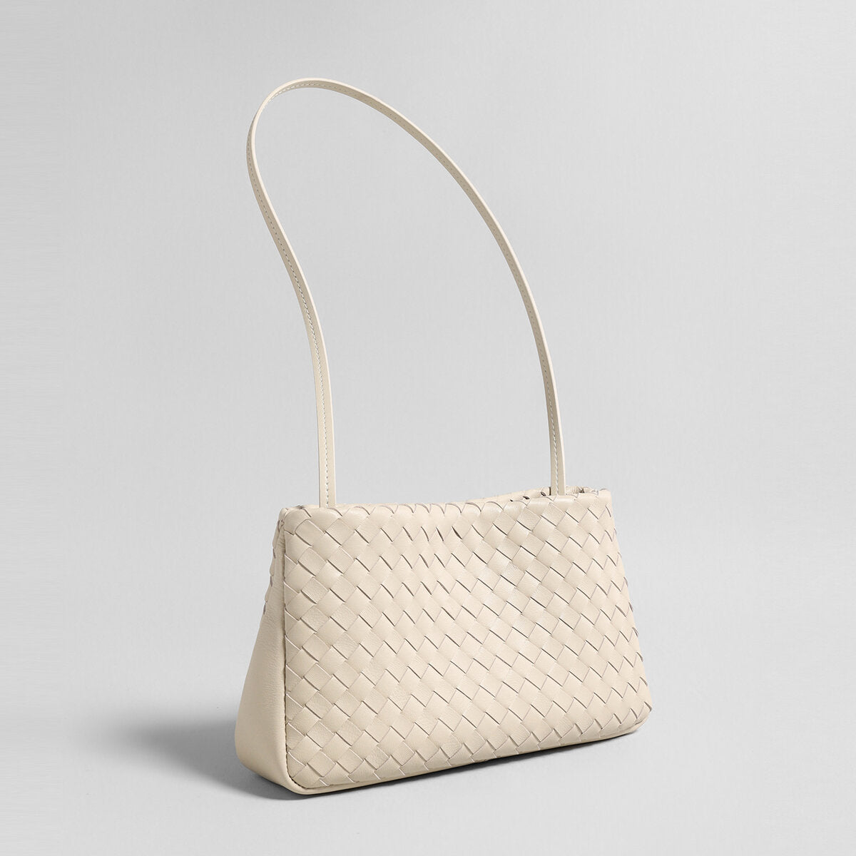 Woven Lambskin Shoulder Bag – Soft Structured Leather Crossbody Bag