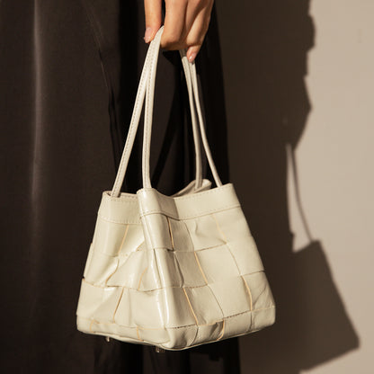 woven-leather-ivory-bucket-bag_all_2.jpg