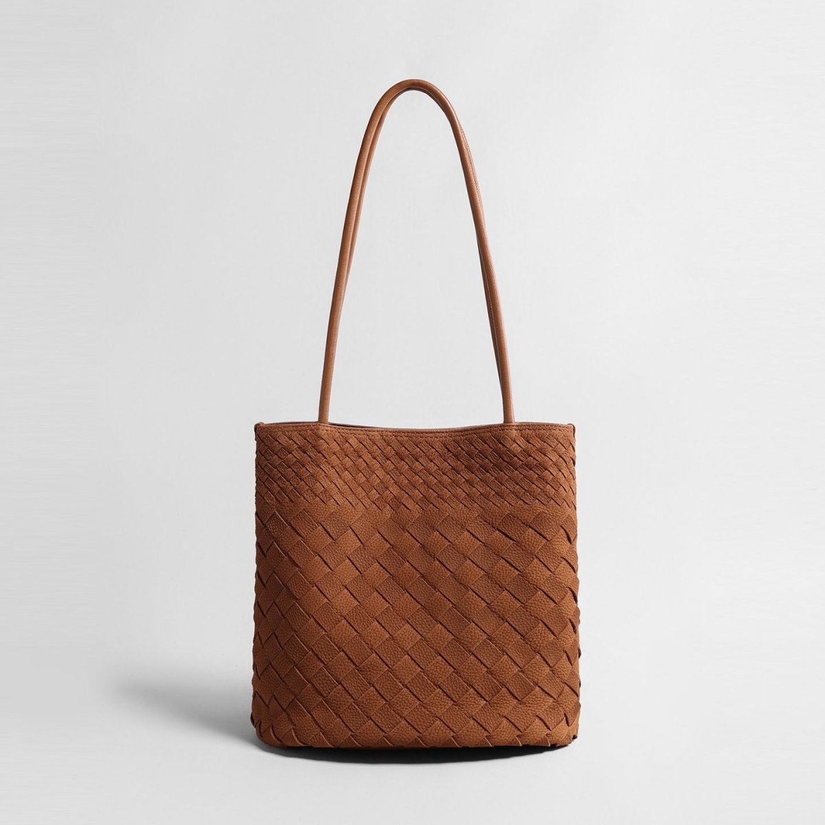 Woven Leather Tote Bag – Diamond Woven Bucket Shoulder Bag