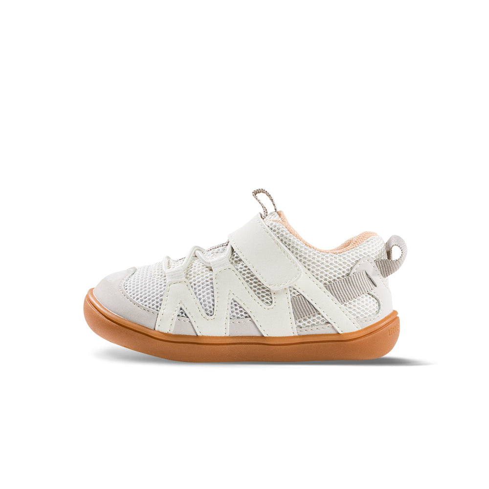 zigzag breathable soft sole walking shoes for toddlers all white 1