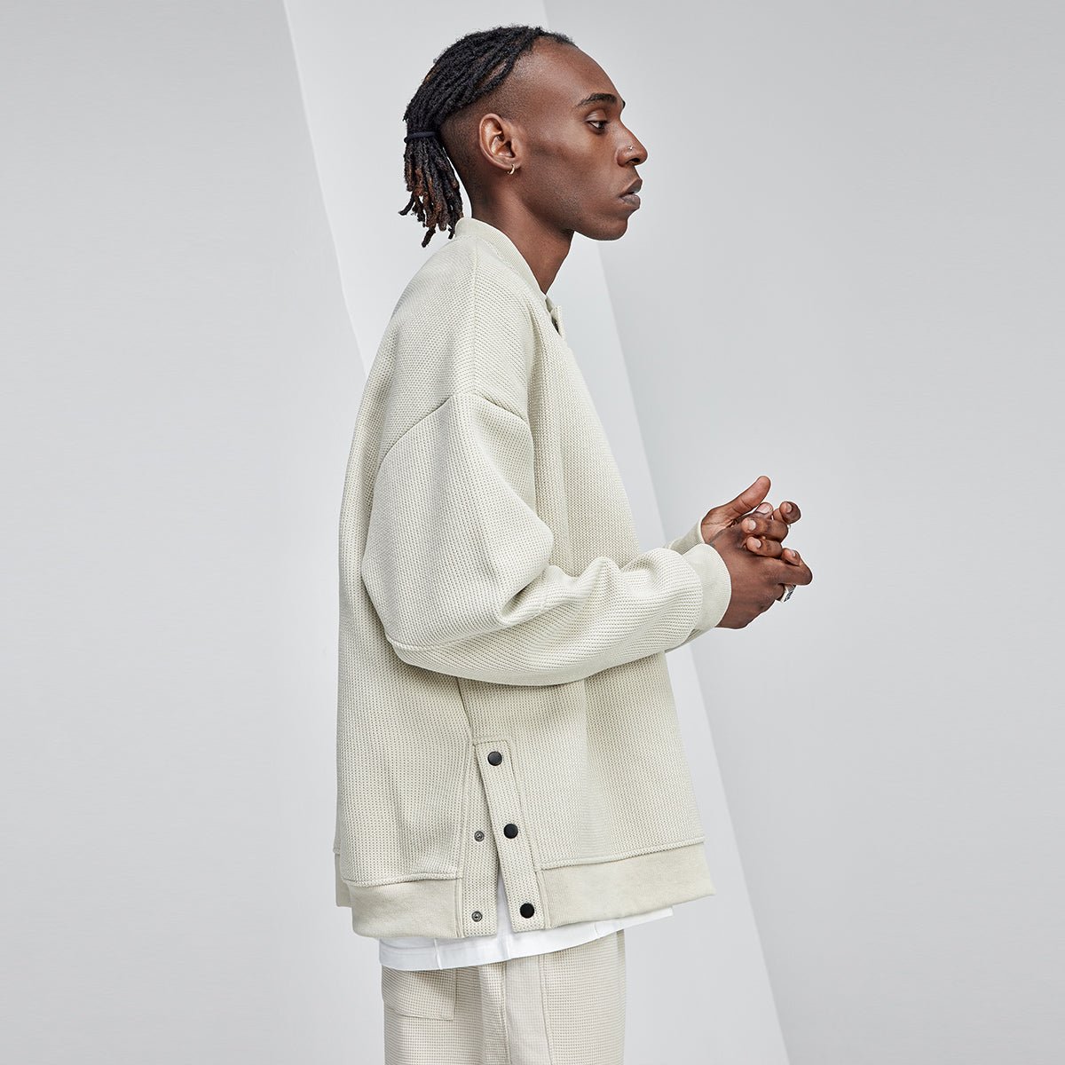 Baseball Collar Enhanced Textured Heavyweight Beige Knit   0cm