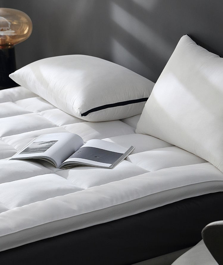 Billy A grade Antibacterial Extra Comfort 3cm White Mattress Topper   0cm