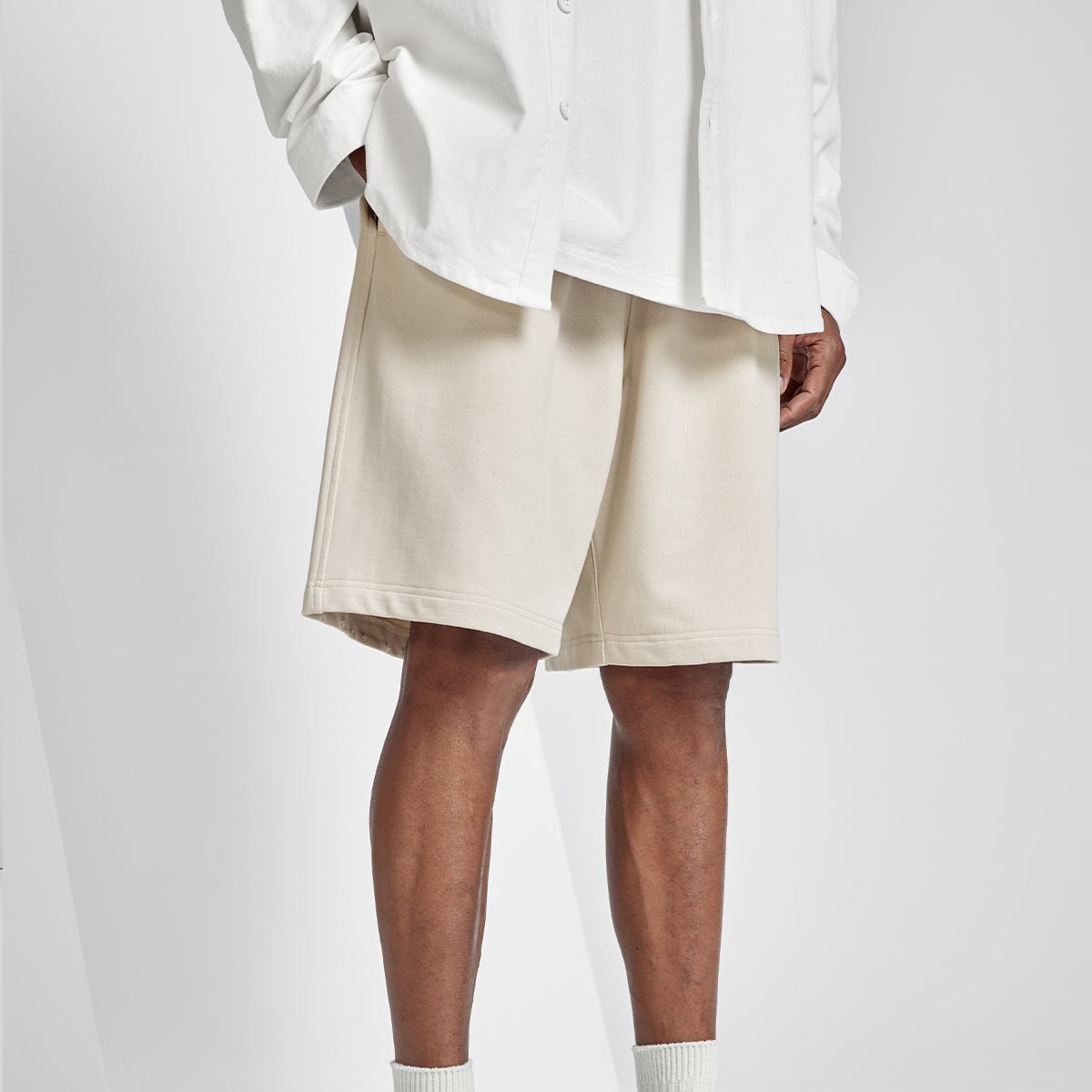 Chase Heavyweight Loose fit Beige Track Shorts   0cm