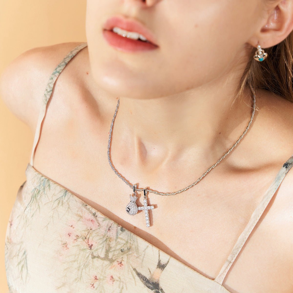 Cross Blessing Bag Silver Necklace   0cm