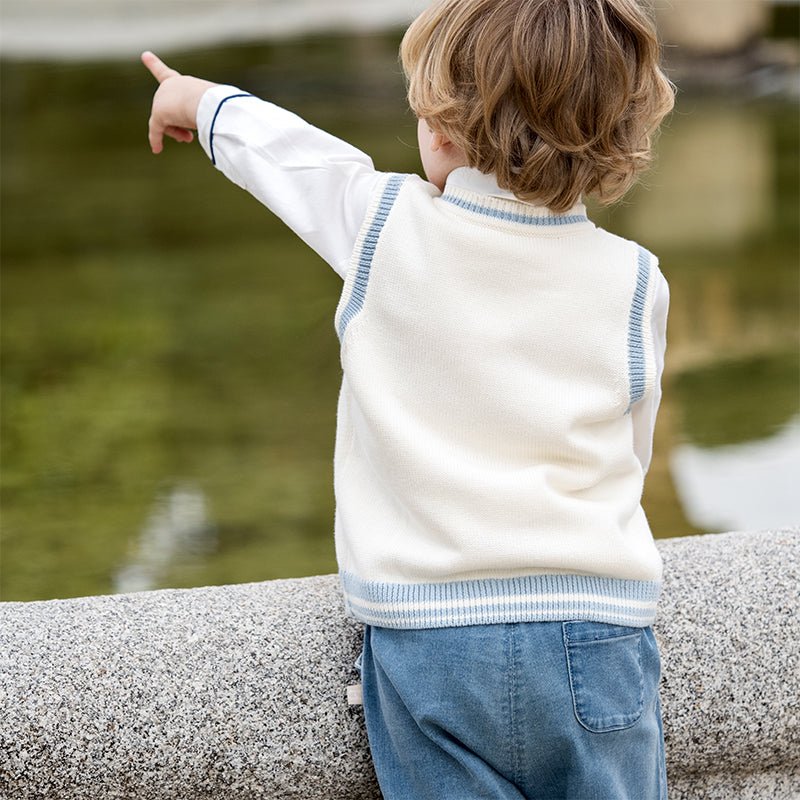 Elephant Embroidery Argyle Pattern Boy V Neck Cable Knitted Ivory Vest   0cm