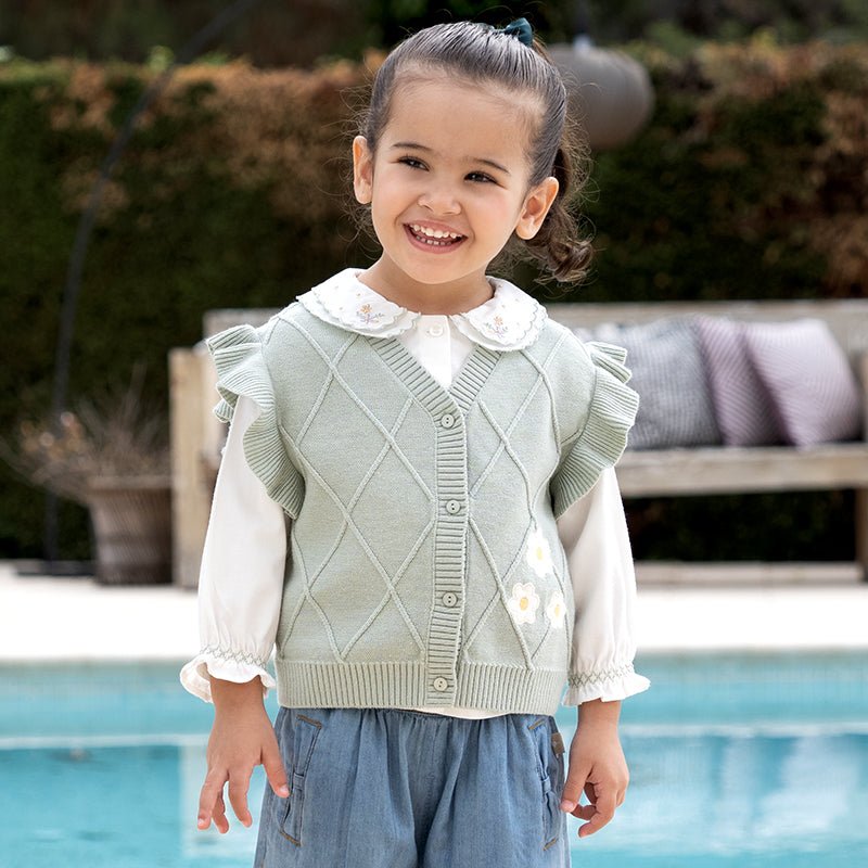 Flower Embroidery Girl Cable Knitted Green Vest   0cm