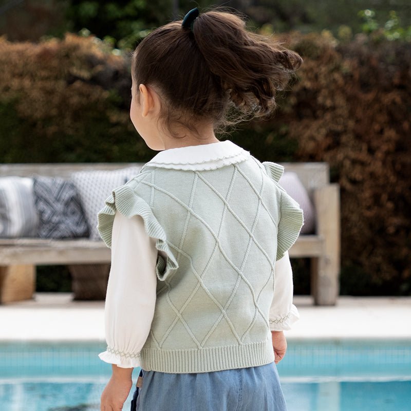 Flower Embroidery Girl Cable Knitted Green Vest   0cm