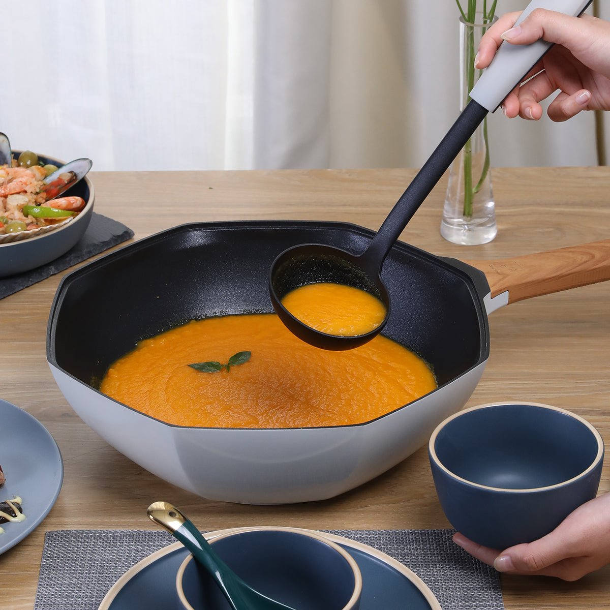 Italiano Octagonal 30cm White Non-stick Wok Pan - 0cm