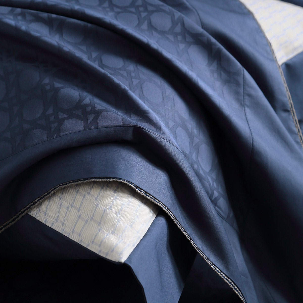 Jeffrey Luxury 4 Pieces 80s Pure Cotton Jacquard Navy Quilt Cover Set - 0cm