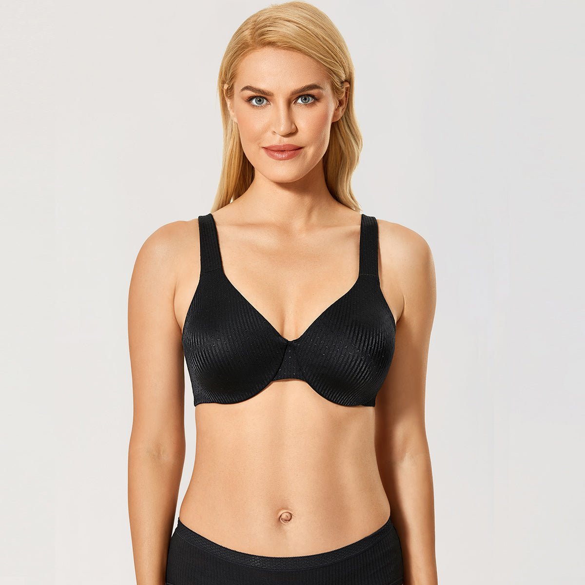 Leaner Look Double Layer Seamless Underwire Black Full Coverage Bra   0cm