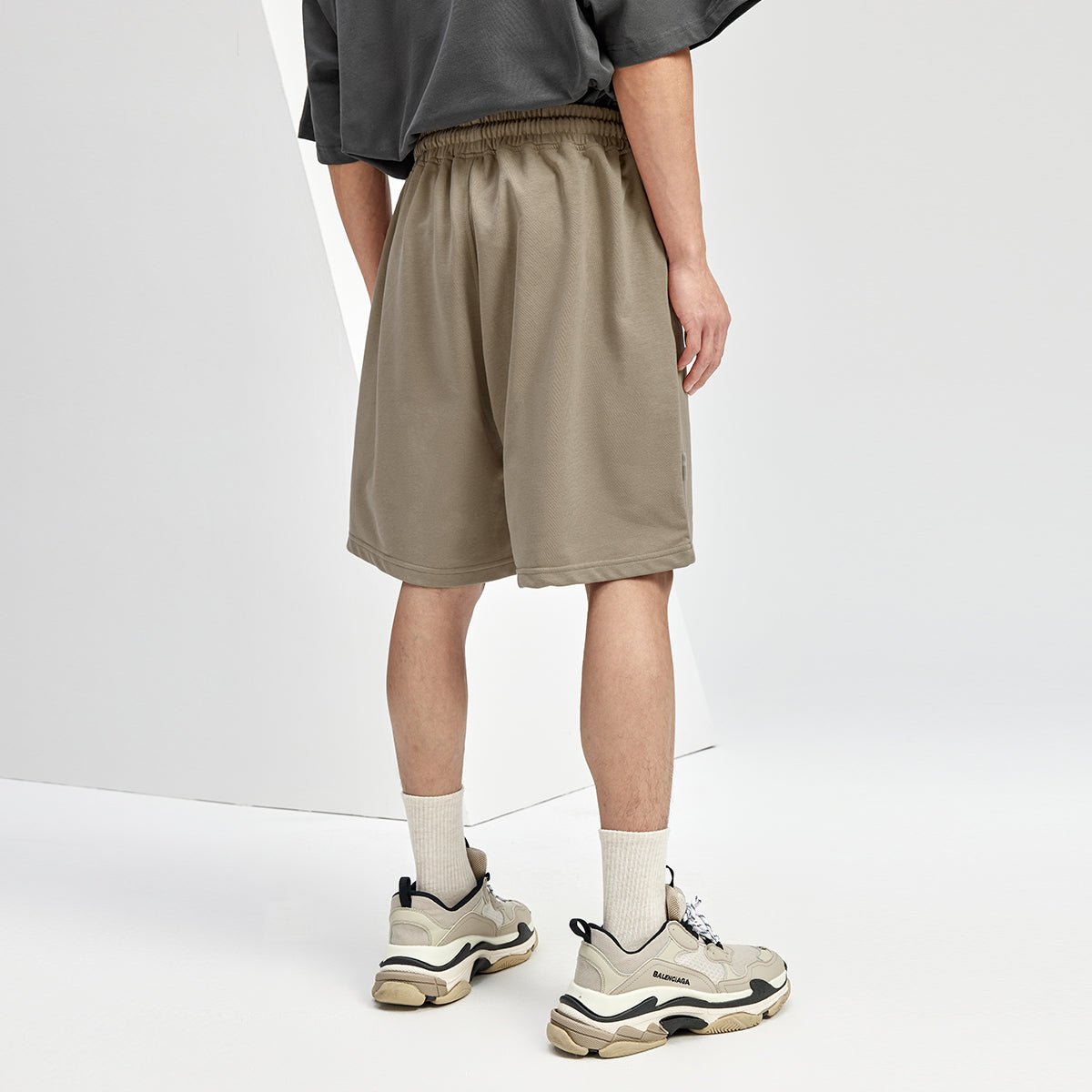 Legacy Extended Drawcord Brown Sweat Shorts   0cm