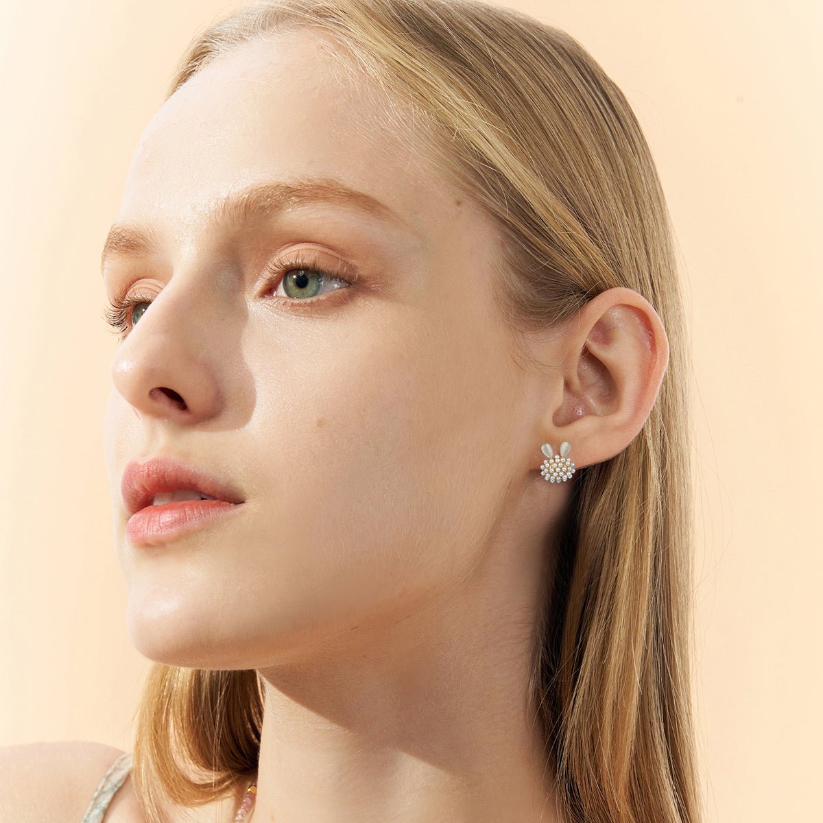 Lightening Rabbit Gold Earrings   0cm