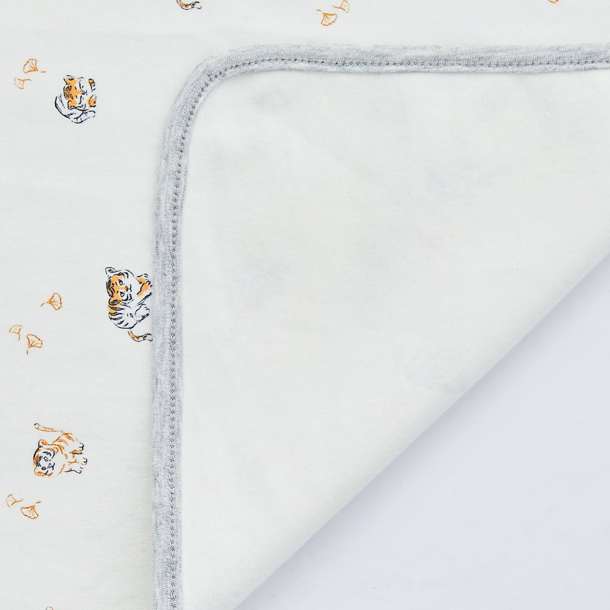 Lively Tiger Waterproof Baby White Changing Mat   0cm