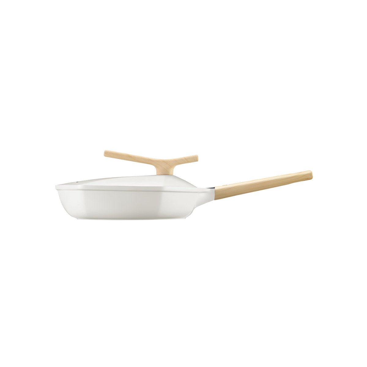 Maple Leaf 24cm White Non stick Frying Pan   0cm