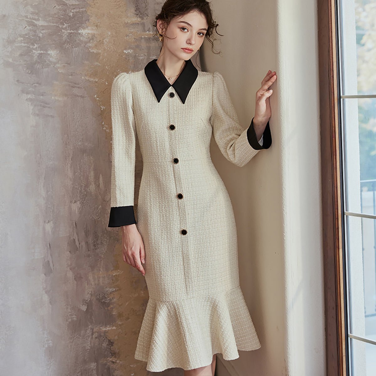 Mermaid Apricot Dress with Black Buttons   0cm