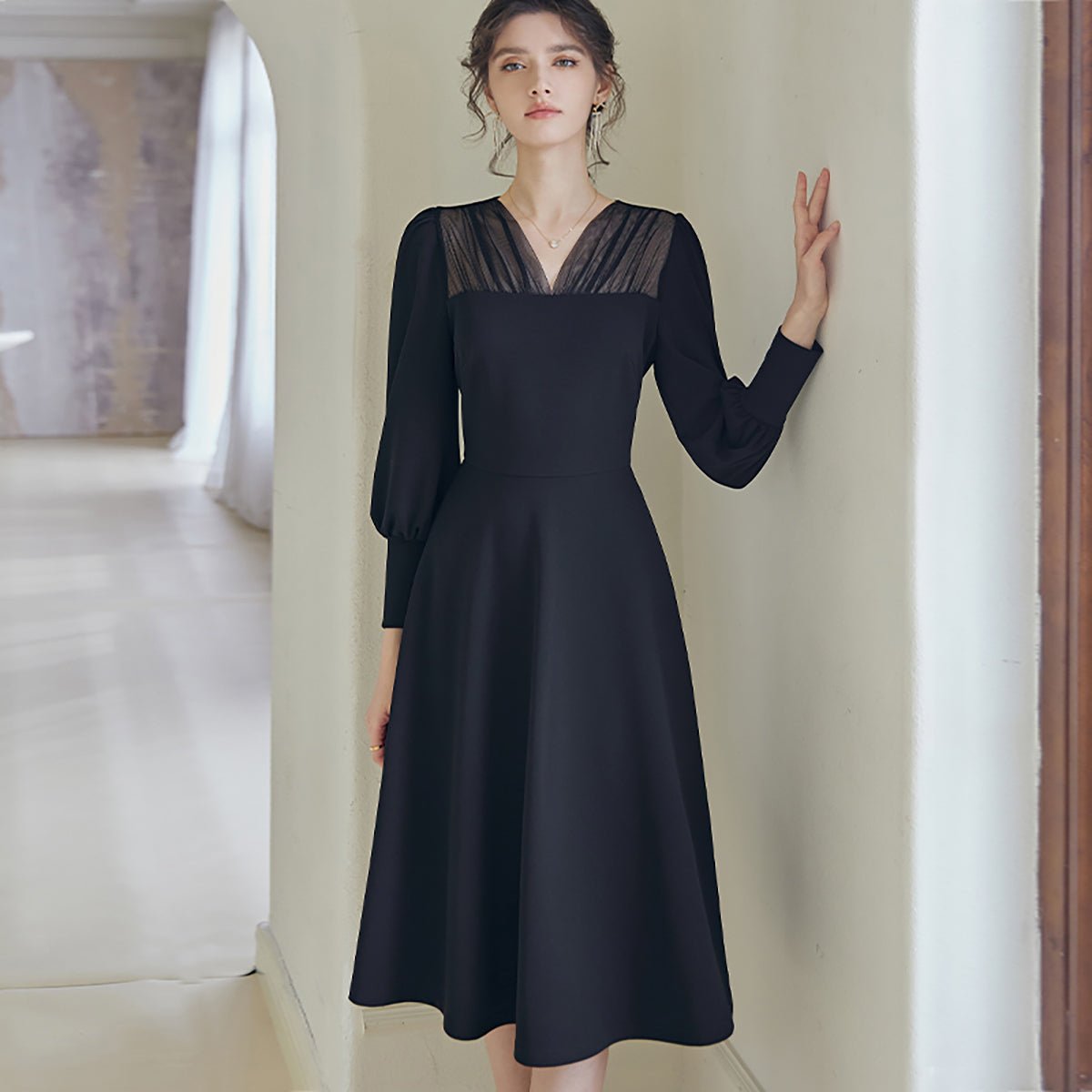 Mesh Detail Full Sleeved Black Dress   0cm