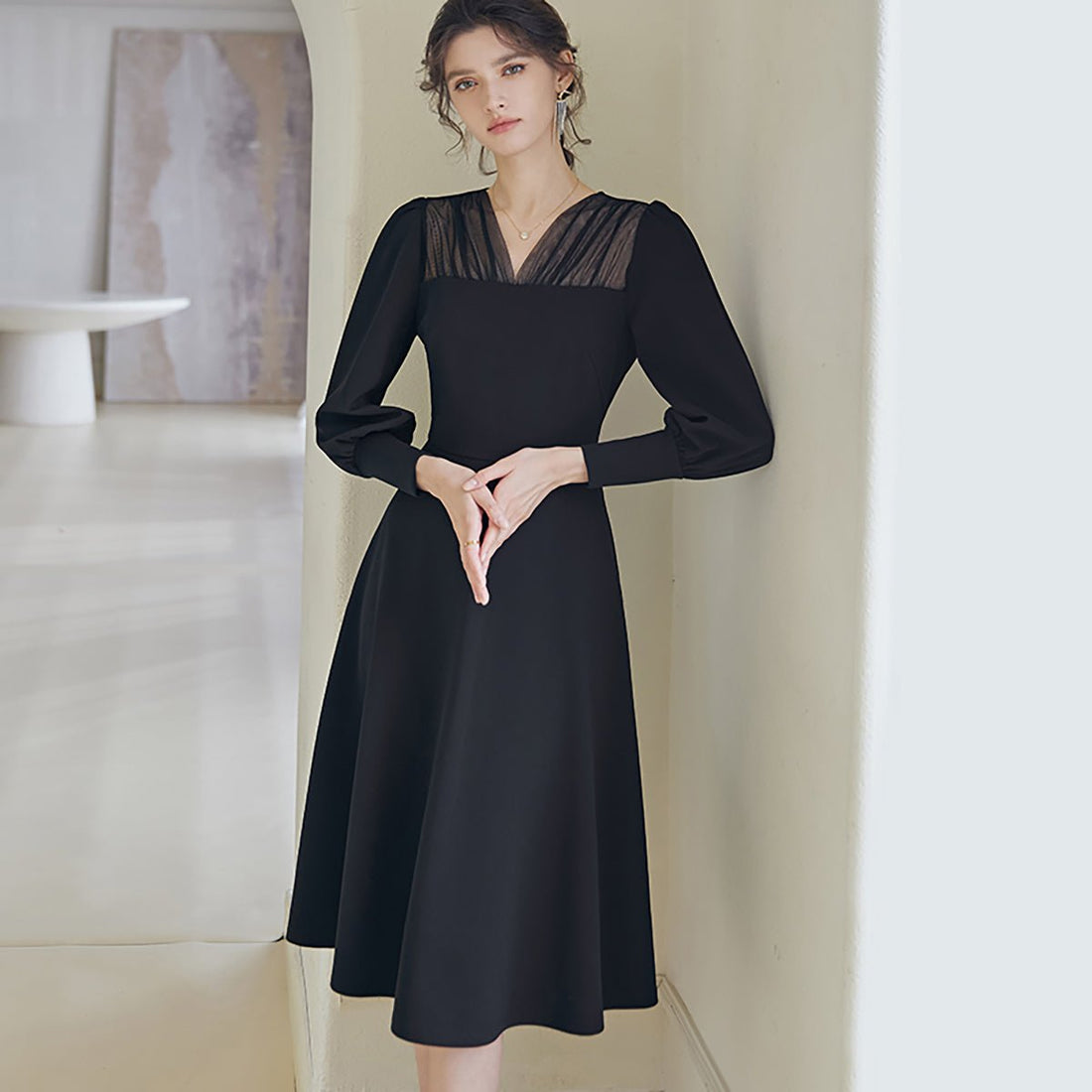 Mesh Detail Full-Sleeved Black Dress - 0cm