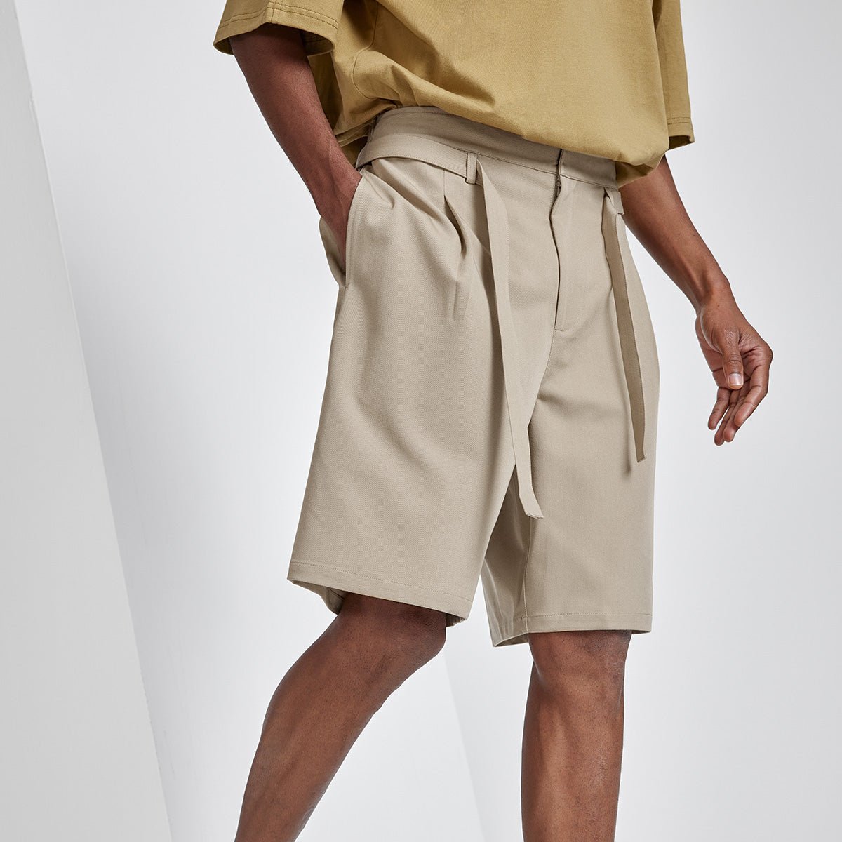 Mid Rise Tie waist Khaki Bermuda Shorts   0cm