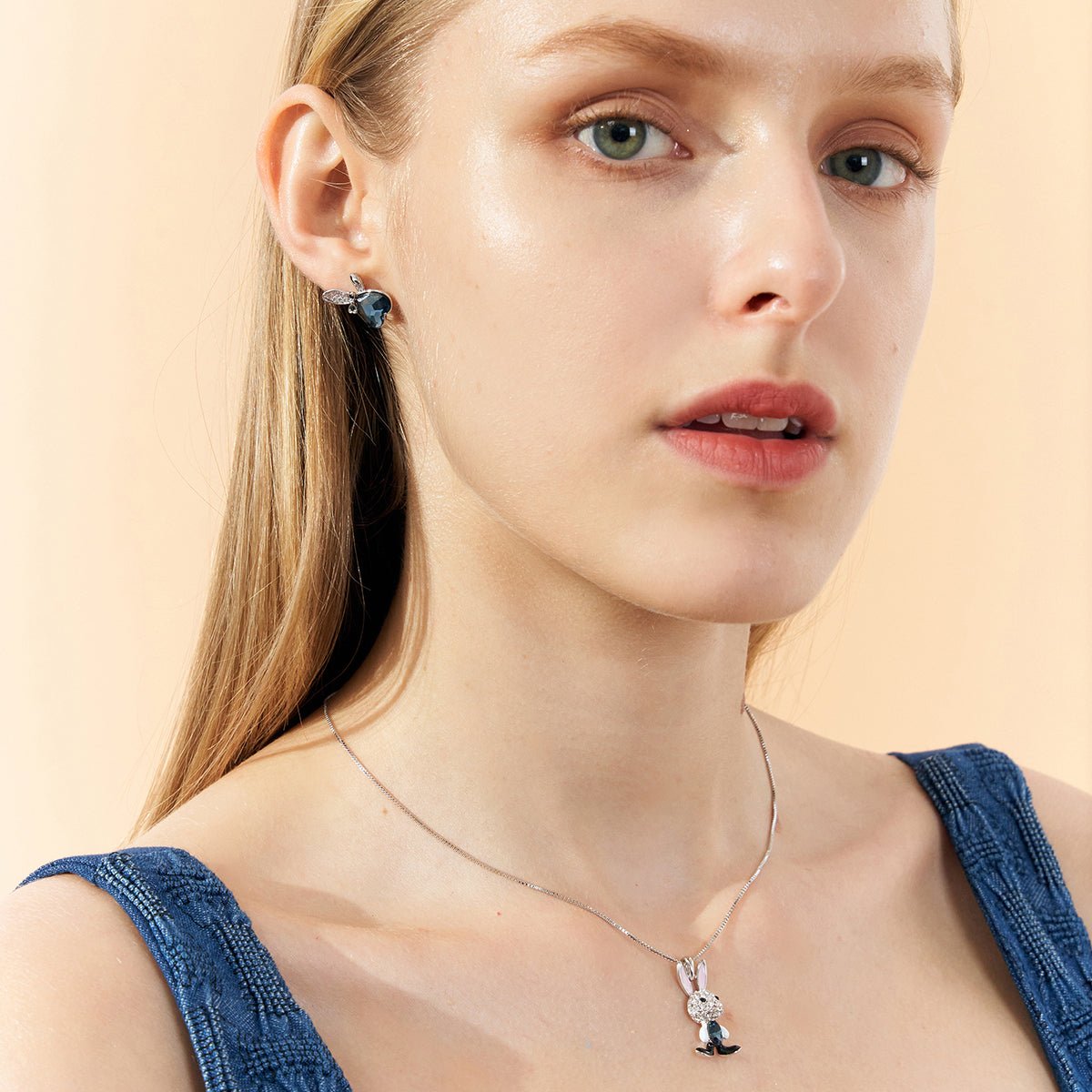 Mr. Bunny Pendant Silver Necklace   0cm