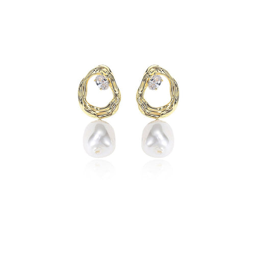 Nadia Bramble Pearl Gold Earrings   0cm