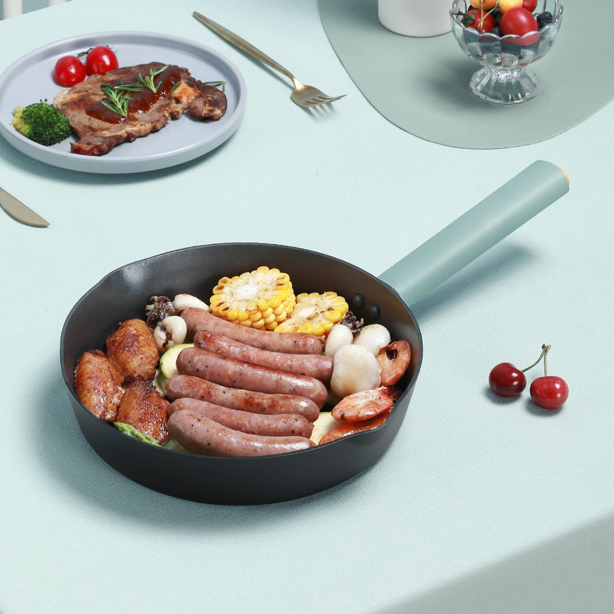 Nordic Starry Stone 24cm Black Non stick Frying Pan   0cm