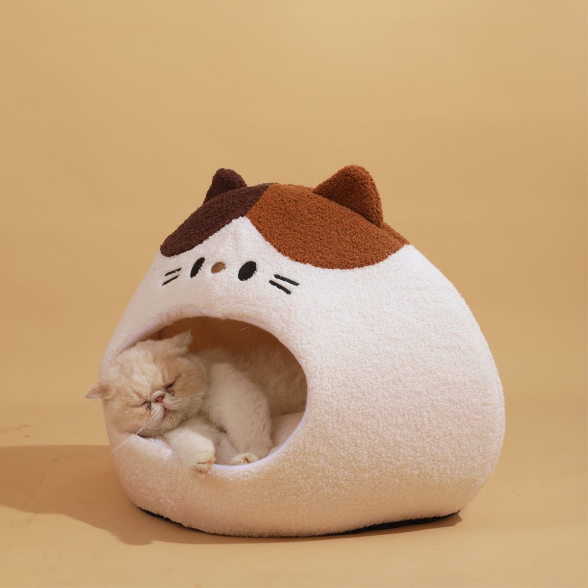 One Bite Ivory Pet Bed   0cm