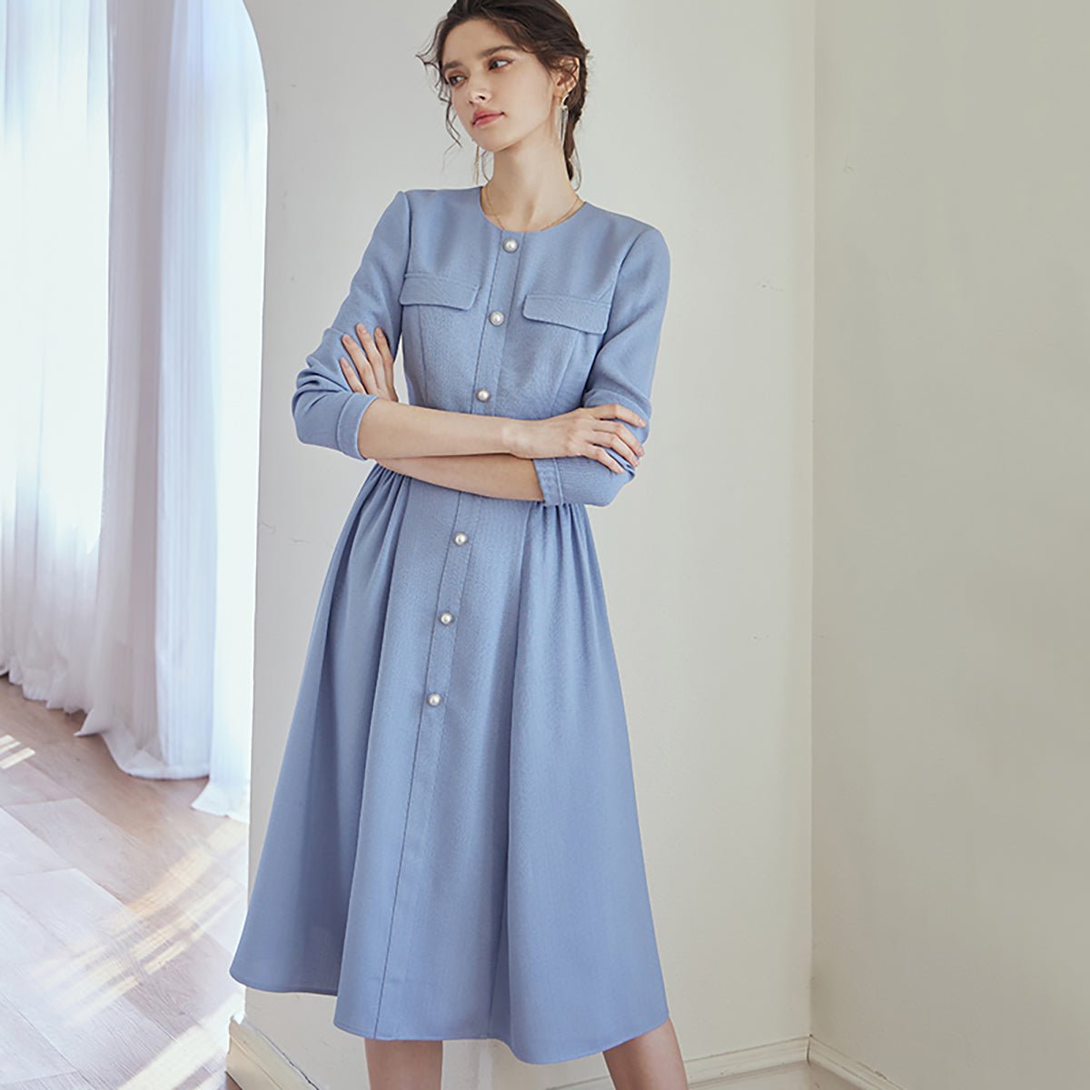 Pearl Button Blue Midi Dress   0cm